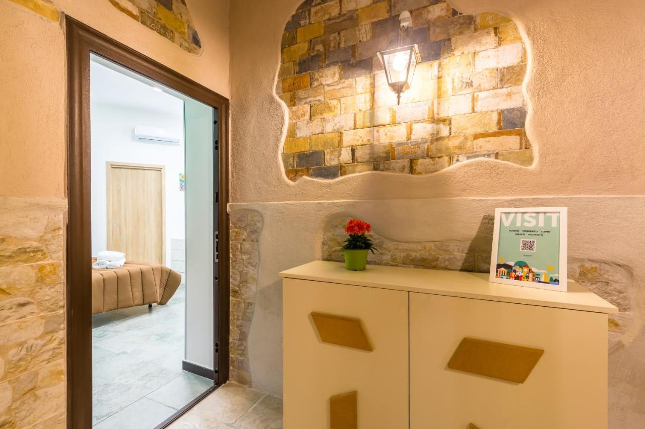 Gelso Complex Studios And Flat By Napoliapartments Bagian luar foto