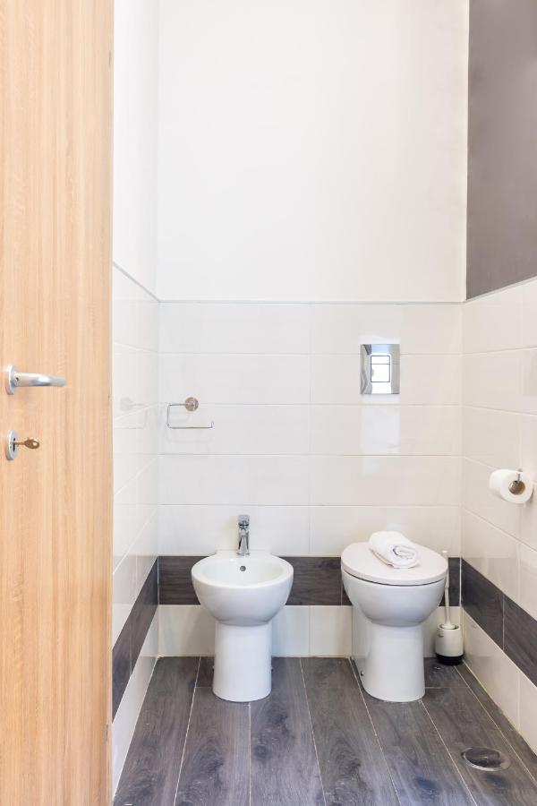 Gelso Complex Studios And Flat By Napoliapartments Bagian luar foto