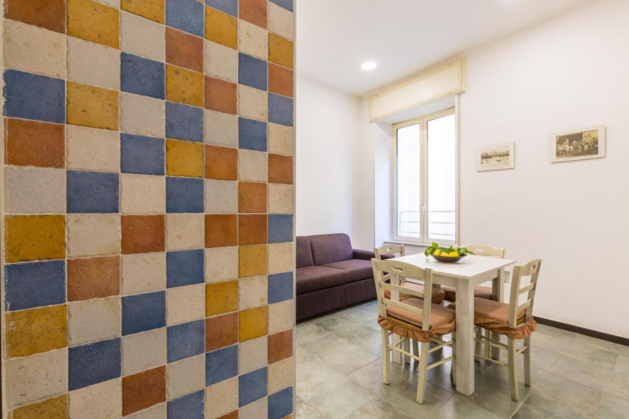 Gelso Complex Studios And Flat By Napoliapartments Bagian luar foto