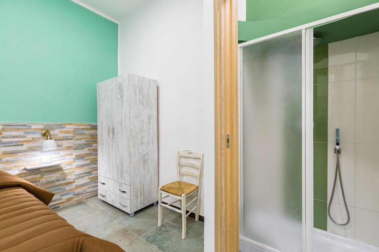 Gelso Complex Studios And Flat By Napoliapartments Bagian luar foto