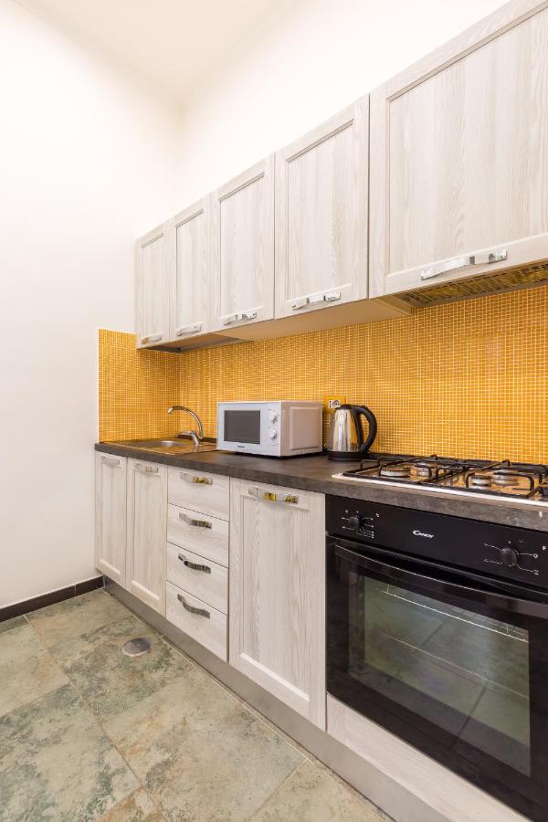 Gelso Complex Studios And Flat By Napoliapartments Bagian luar foto