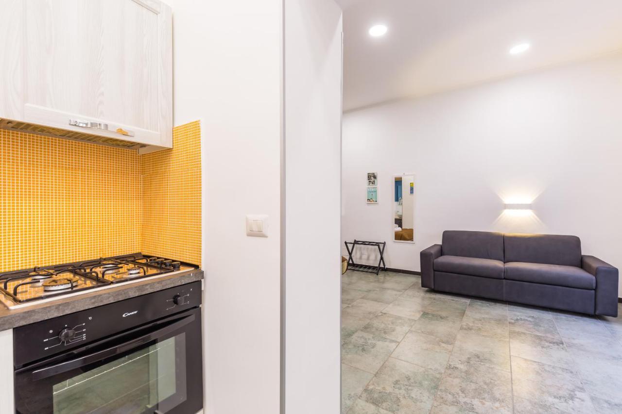 Gelso Complex Studios And Flat By Napoliapartments Bagian luar foto